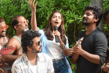 பீஸ்ட் படத்தை முதலில் பார்த்தது இவர்தான்.. விஜய்க்கு கூட காட்டாத நெல்சன்