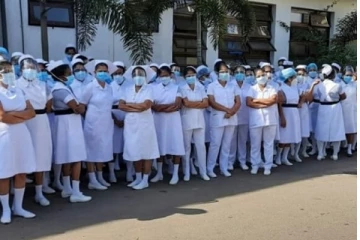 வேறு வழியில்லை - வேலைநிறுத்தப் போராட்டத்திற்கு தயாராகும் வைத்தியத்துறையினர்