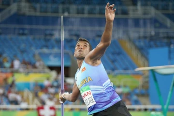 உலக சாதனை படைத்துள்ள இலங்கை வீரர் தினேஷ் பிரியந்த ஹேரத் - நாட்டிற்கு கிடைத்த முதல் தங்கப்பதக்கம்