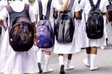 பாடசாலை மாணவர்களின் புத்தக பைகள் தொடர்பில் கல்வி அமைச்சு அதிரடி!