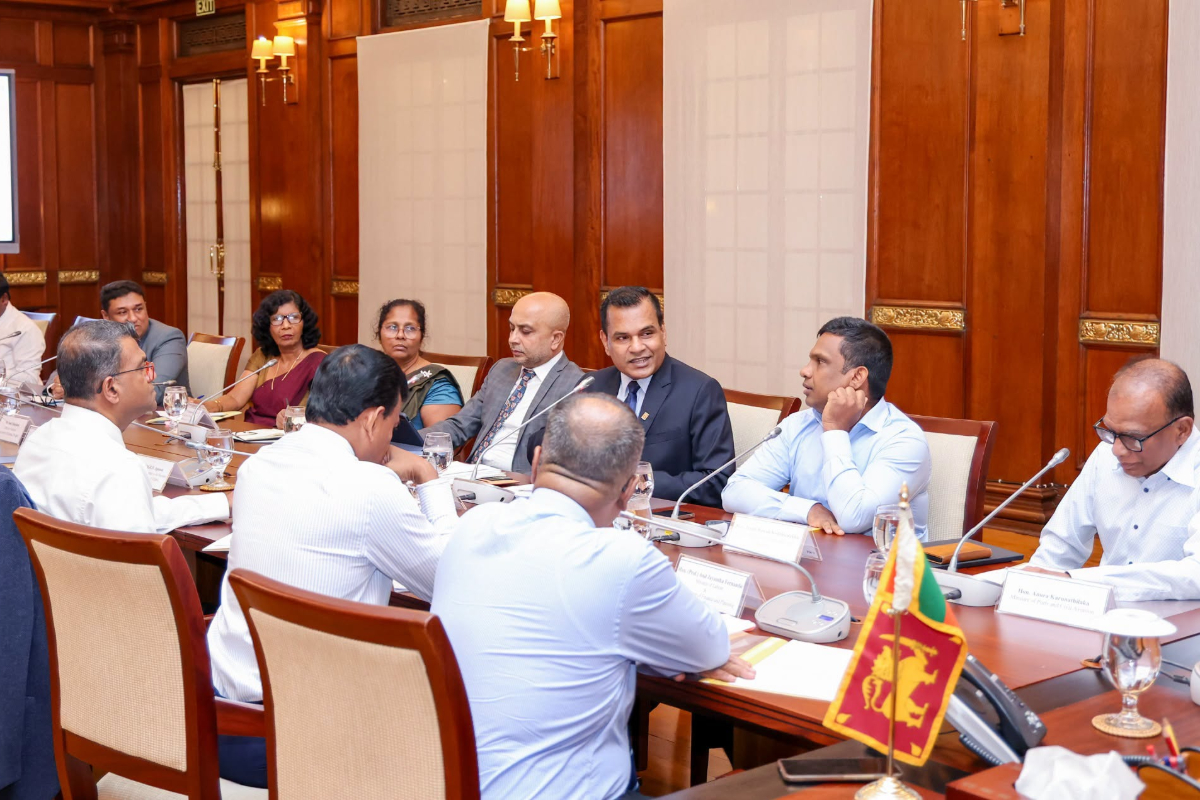 கட்டுநாயக்க விமான நிலையத்தில் ஏற்படவுள்ள மாற்றம் ; ஜனாதிபதியின் பணிப்புரை | Katunayake Airport For Changes On President Order கட்டுநாயக்க விமான நிலையத்தில் ஏற்படவுள்ள மாற்றம் ; ஜனாதிபதியின் பணிப்புரை | Katunayake Airport For Changes On President Order