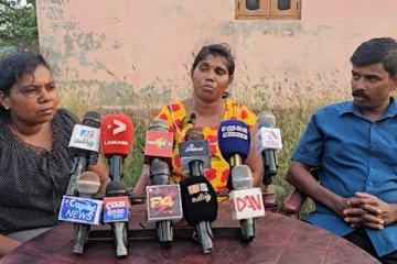 யாழில் ஒரு கிராமத்தை இரண்டாக பிரிக்க திட்டம்: பொதுமக்கள் குற்றச்சாட்டு