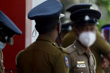 மூன்று வாகனங்கள் மோதியத்தில் இளைஞனுக்கு நேர்ந்த கதி!
