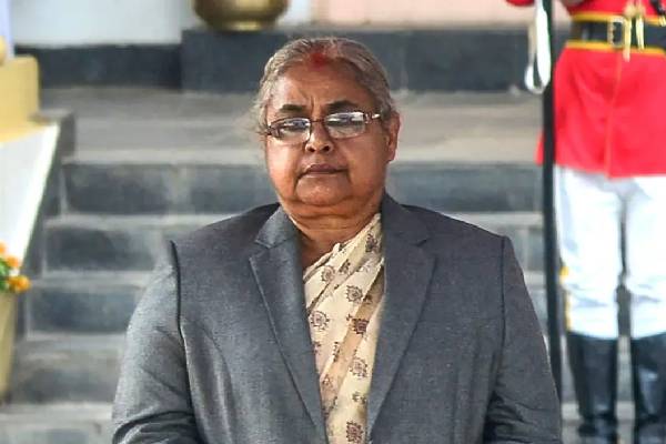 நேபாளத்தின் முதல் பெண் பிரதமராக சுஷிலா கார்க்கி பதவியேற்பு | Nepal Gets Its 1St Woman Pm