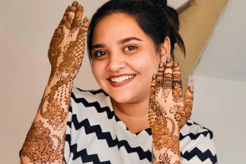 பாக்கியலட்சுமி சீரியல் இனியா மற்றும் CSK அணி வீரர் காதலிக்கிறார்களா?