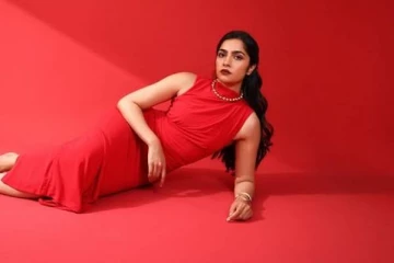 விஜய் சேதுபதியின் ஏஸ் பட நாயகி ருக்மிணியின் அழகிய போட்டோஸ்