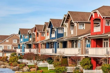 கனடாவில் வீடுகளுக்கு தட்டுப்பாடு ஏற்படும் என எதிர்வு கூறப்பட்டுள்ளது