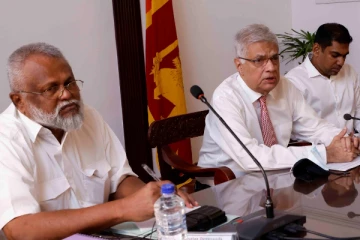 கடற்றொழிலாளர்களின் பிரச்சினை தொடர்பில் பிரதமரின் விசேட பணிப்புரை