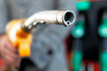 இன்று நள்ளிரவு முதல் அதிகரிக்கும் எரிபொருள் கோட்டா!