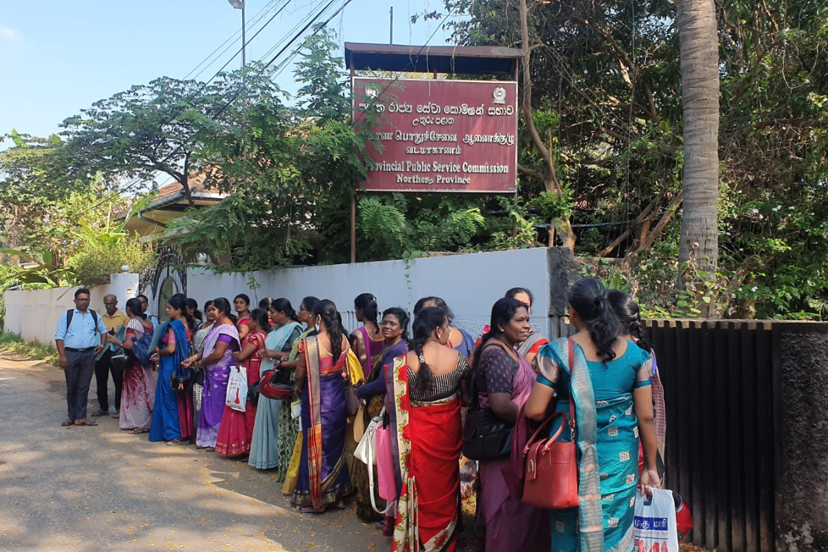 வடக்கு ஆசிரியர் இடமாற்றம் : இலங்கை மனித உரிமைகள் ஆணைக்குழு இடைக்கால தடை | Northern Teachers Transfer Interim Stay By Hrcsl