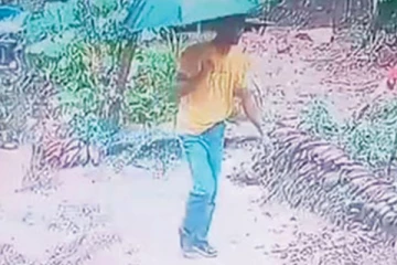 16 வயது மாணவனை தேடும் பொலிசார்