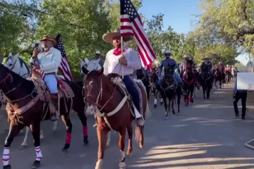 இடைக்காலத்தேர்தலில் வித்தியாசமாக வாக்களித்த லத்தீன் அமெரிக்கர்கள்!