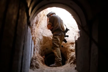 இஸ்ரேலின் புதிய இரகசிய ஆயுதம்: சுரங்கப்பாதைகளை அழிக்கும் இரசாயன ஸ்பாஞ்ச் வெடிகுண்டுகள்