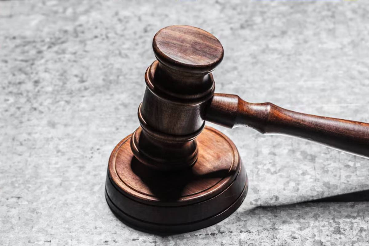 சுகாதாரச் சீர்கேட்டுடன் வெதுப்பகப் பொருட்கள் விற்பனை: பிறப்பிக்கப்பட்ட உத்தரவு | Bakery Vehicles Fined For Poor Hygiene Jaffna