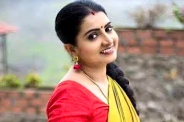 வித்தியாசமான கெட்டப்பில் போஸ் கொடுத்த பாண்டியன் ஸ்டோர்ஸ் சுஜிதா.. நீங்களே பாருங்க