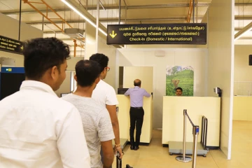 யாழ் சர்வதேச விமான நிலையத்தில் அமர்வதற்கு இடமில்லை