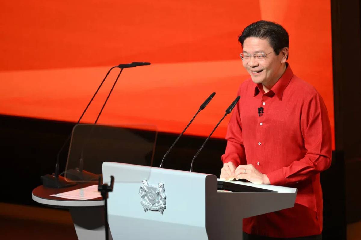 உலகிலேயே அதிக சம்பளம் வாங்கும் அரசியல் தலைவருக்கு மீண்டும் ஊதிய உயர்வு அளிக்கும் நாடு | Highest Paid Leader Salary Increase