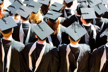 பல்கலைக்கழக அனுமதிக்கான கையேடுகளை பெற்றுக்கொள்வதில் மாணவர்கள் வீழ்ச்சி