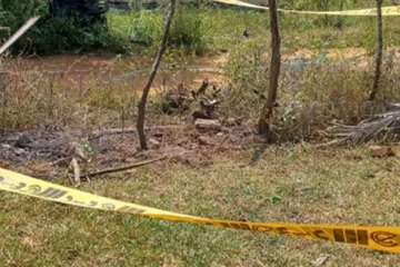 யாழில் குண்டு வெடித்ததில் இளைஞன் ஒருவர் படுகாயம்