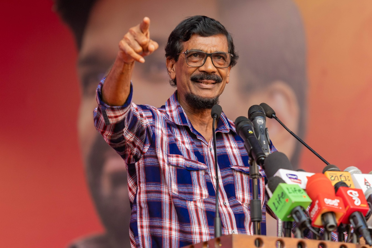 தேர்தல் குறித்து டில்வின் சில்வா கிளப்பிய சர்ச்சை.. அரசாங்கம் வெளியிட்டுள்ள தகவல் | Provincial Election Tilvin Silva Nalinda Jayatissa தேர்தல் குறித்து டில்வின் சில்வா கிளப்பிய சர்ச்சை.. அரசாங்கம் வெளியிட்டுள்ள தகவல் | Provincial Election Tilvin Silva Nalinda Jayatissa