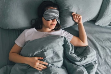 தூங்கும் போது இந்த பிரச்சனை எட்டி பார்க்குதா? அப்போ இந்த ஆபத்தில் இருக்கீங்க உஷார்