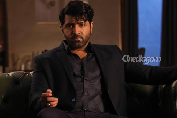 அருண் விஜய் நடித்துள்ள ரெட்ட தல படத்தின் முதல்நாள் பாக்ஸ் ஆபிஸ் கலெக்ஷன்... | Arun Vijay Retta Thala Movie First Day Bo