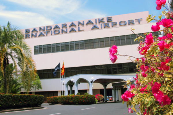 கட்டுநாயக்க விமான நிலையம் செல்பவர்களுக்கான அறிவிப்பு | Bandaranayake Airport Severe Weather
