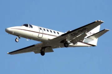 ஜேர்மனிக்கு சென்றுகொண்டிருந்த 'கோஸ்ட் விமானம்' கடற்கரையில் விபத்து: பயணிகள் மாயம்