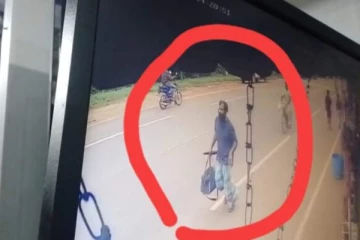 தமிழர் பகுதியில் கொலை செய்ய வந்தவர் மடக்கிப்பிடிப்பு; ஒட்டுத்தாடி விழுந்ததால் பரபரப்பு!