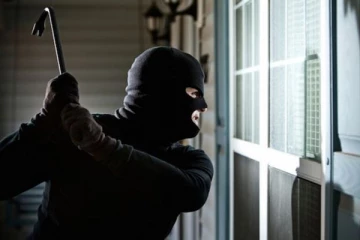 நள்ளிரவில் அதிகரிக்கும் திருட்டுச் சம்பவங்கள் ; மக்களுக்கு காவல்துறையினர் விடுத்துள்ள எச்சரிக்கை