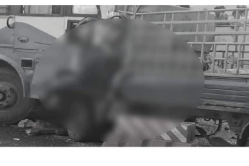 பேருந்து - மினி லாரி மோதி பயங்கர விபத்து.. துடி துடித்து பலியான 2 உயிர்!