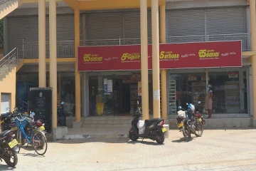 சதோச மற்றும் கூட்டுறவு சங்கங்களில் சீனி இல்லை - ஏமாற்றத்துடன் செல்லும் மக்கள்