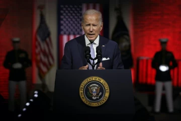 இலங்கைக்கு உதவுவது தொடர்பில் அமெரிக்க ஜனாதிபதியின் நிலைப்பாடு: சமந்தா பவர் வெளியிட்ட தகவல்