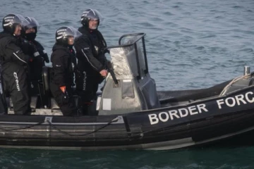 பிரித்தானிய கடல் எல்லைக்குள் அத்துமீறும் பிரான்ஸ்