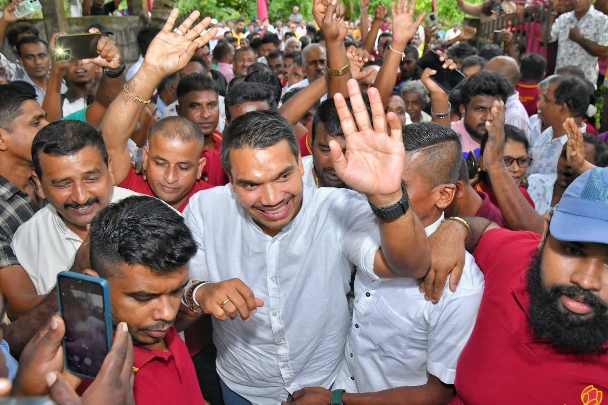 ஜனாதிபதி வேட்பாளராக நாமல் ராஜபக்ச:டி.வீ.சானக்க எம்.பி தெரிவித்த இரகசிய தகவல் | D V Chanaka M P Namal Rajapaksa