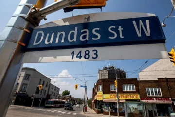 ரொறன்ரோவில் முக்கிய தெருவின் பெயரை மாற்ற முடிவு