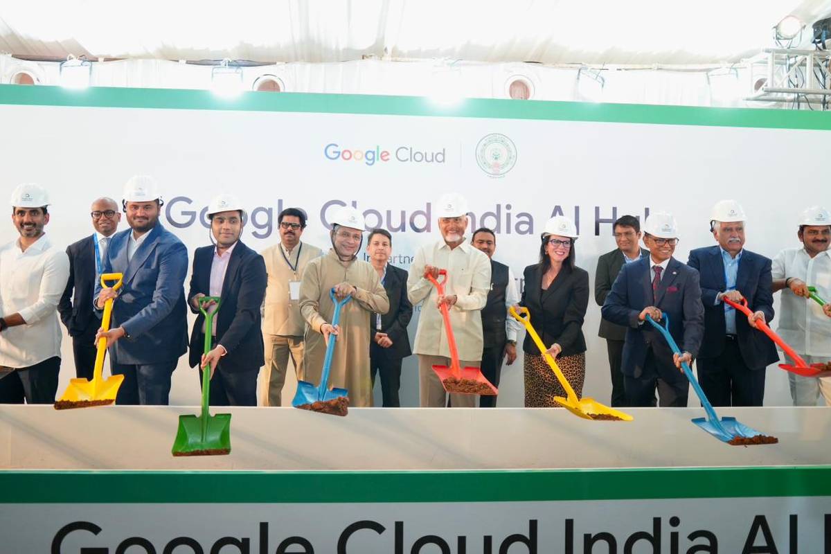 இந்தியாவின் மிகப்பெரிய தரவு மையம் - விசாகப்பட்டினத்தில் நிறுவனங்கள் முதலீட்டை குவிப்பது ஏன்? | Why Vizaq Data Center Hub Of India Reliance Google