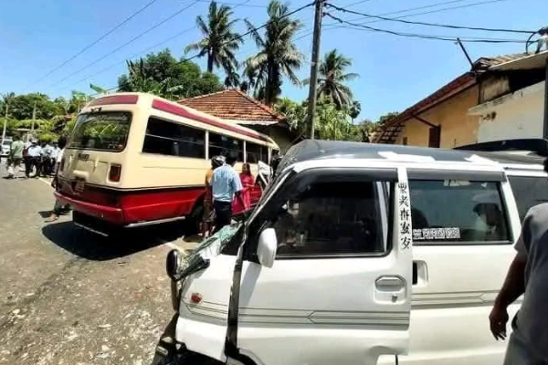 யாழ் - கோப்பாய் பகுதியில் கோர விபத்து | Massive Accident In Kopay Jaffna Pointpedro Road