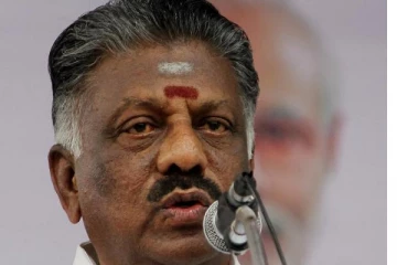 குறைந்த நிவாரண நிதி : தமிழக அரசுக்கு ஓ.பன்னீர்செல்வம் கண்டனம்