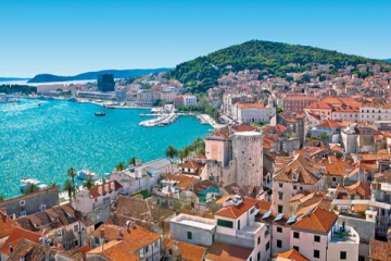 வெறும் 12 ரூபாய்க்கு வீடுகளை விற்கும் நகரம்: பின்னணியில் சுவாரசிய காரணம்!