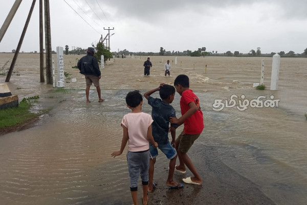 நாட்டில் நிலவும் சீரற்ற காலநிலை! பல பகுதிகள் பாதிப்பு | Bad Weather Sri Lanka