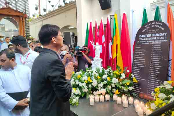 உயிரிழந்த சீன பிரஜைகளுக்கு இலங்கையில் அஞ்சலி! | Easter Attack Tribute Chinese In Sri Lanka A