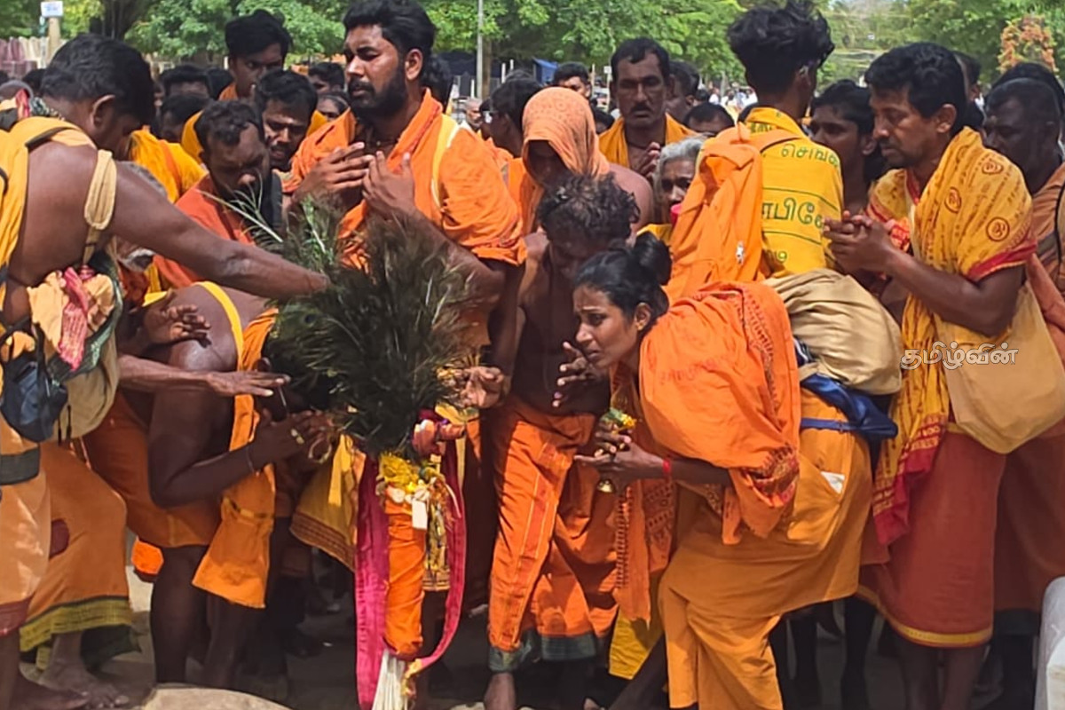 கதிர்காமத்தை சென்றடைந்த பாதயாத்திரை பக்தர்கள் | Pilgrims On Foot Reaching Kataragama கதிர்காமத்தை சென்றடைந்த பாதயாத்திரை பக்தர்கள் | Pilgrims On Foot Reaching Kataragama