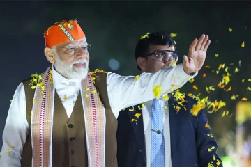 வாரணாசி தொகுதியில் மூன்றாவது முறையாக வென்ற மோடி