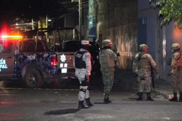 மெக்சிகோவில் இரு கும்பல்களுக்கிடையே பயங்கர மோதல்!