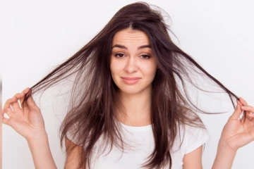 இதை வாரம் இருமுறை செய்தால் முடி கொட்டாது!