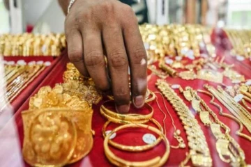 இலங்கையில் புதிய உச்சத்தை தொட்ட தங்கம் விலை - கடும் அவதியில் மக்கள்