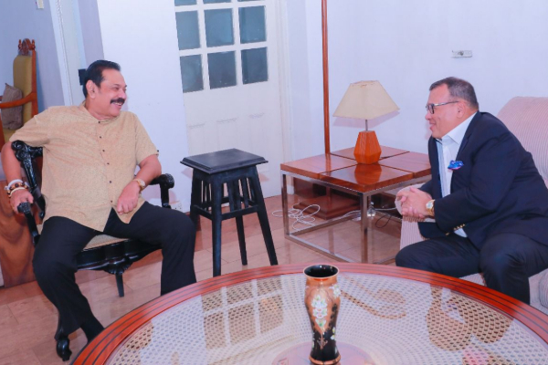 மகிந்தவை சந்தித்த அமெரிக்க முக்கியஸ்தர்(Photos) | American Dignitary Who Met Mahinda மகிந்தவை சந்தித்த அமெரிக்க முக்கியஸ்தர்(Photos) | American Dignitary Who Met Mahinda