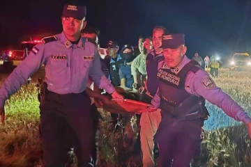 12 දෙනෙකුට දිවි අහිමි කළ ගුවන් අනතුර