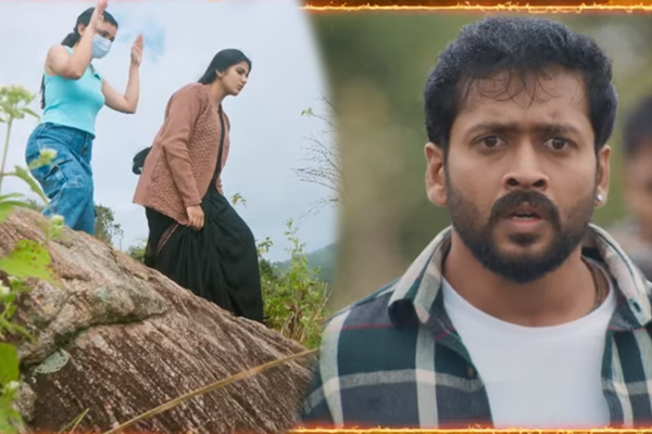 Singappenne: மரணத்தின் விழிம்பில் ஆனந்தி... துளசியின் கோரமுகத்தை அன்பு அறிவாரா? | Singappenne Dulsi Second Murder Attempt Aanandhi Singappenne: மரணத்தின் விழிம்பில் ஆனந்தி... துளசியின் கோரமுகத்தை அன்பு அறிவாரா? | Singappenne Dulsi Second Murder Attempt Aanandhi